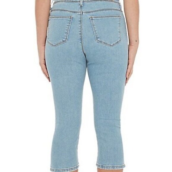 Lola Jeans | NWT Lindsey High Rise Denim Capri | Size 30 - Picture 11 of 11
